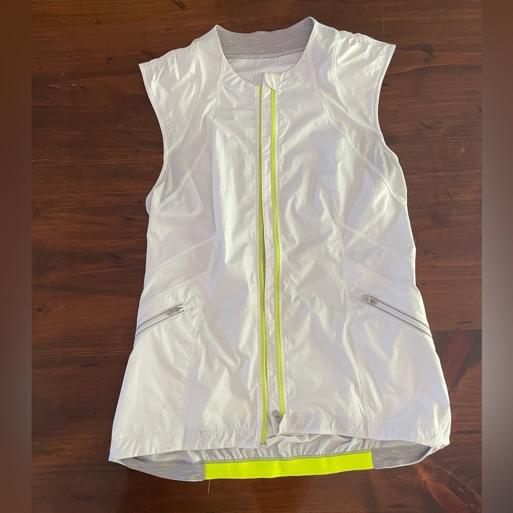 Lululemon Women’s Cycling Vest white reflective